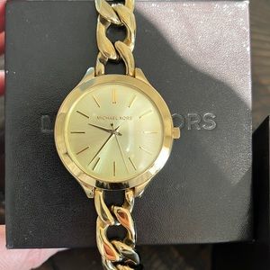 Michael Kors MK3222 Slim Runway Women's Gold Tone Dial